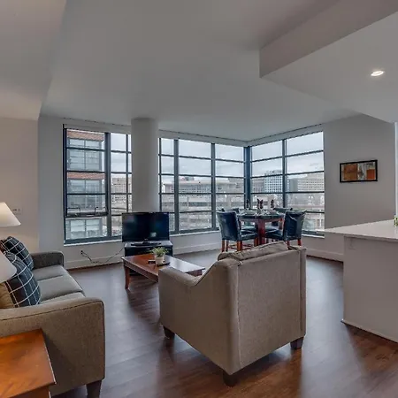 Southwest Waterfront 30 Day Stays